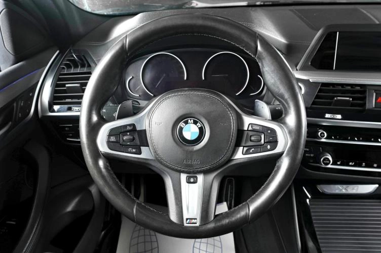 BMW X4 13 из 21