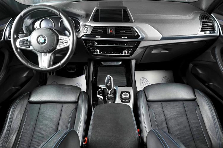 BMW X4 12 из 21
