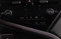 Toyota Camry 23 из 33