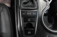 Toyota Camry 26 из 33