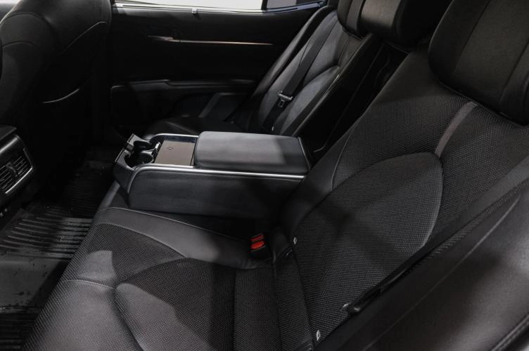 Toyota Camry 32 из 33