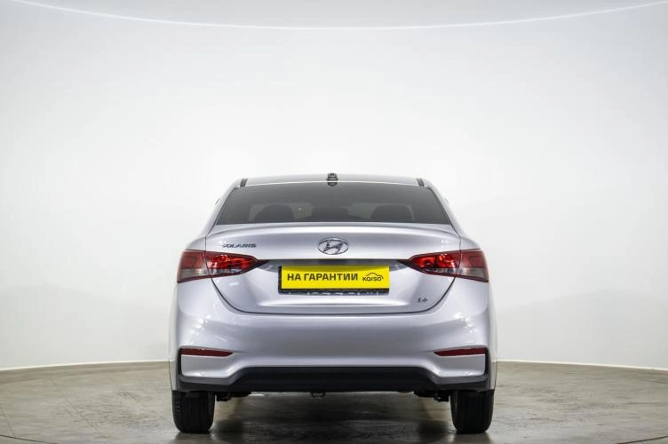 Hyundai Solaris 5 из 6