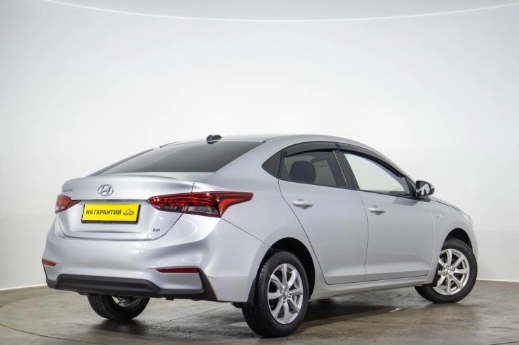 Hyundai Solaris 4 из 6