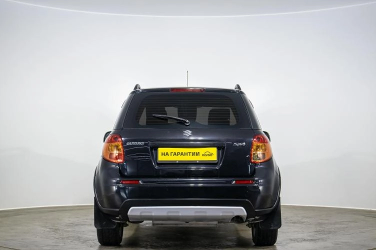 Suzuki SX4 5 из 6