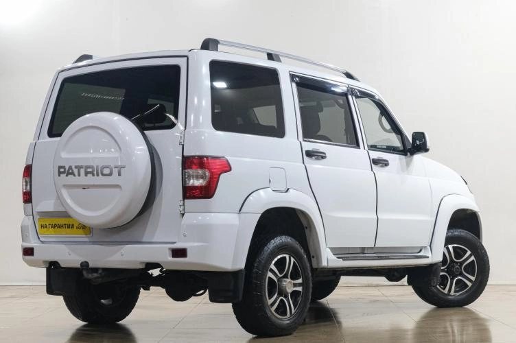 УАЗ Patriot 6 из 6