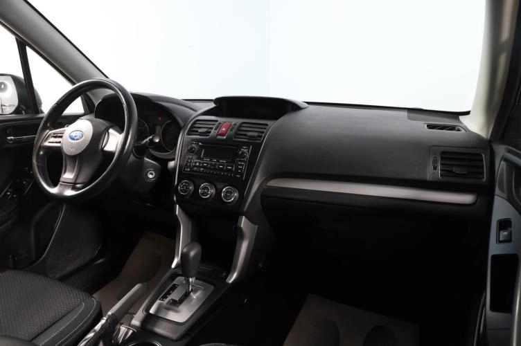 Subaru Forester 9 из 16
