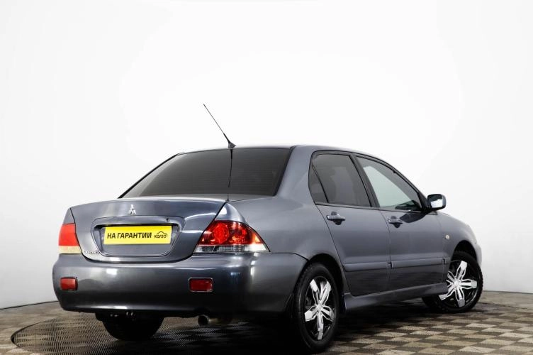 Mitsubishi Lancer 4 из 6