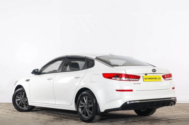 KIA Optima 4 из 6