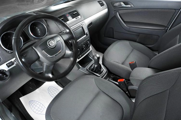 Skoda Yeti 7 из 16