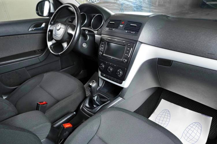 Skoda Yeti 10 из 16
