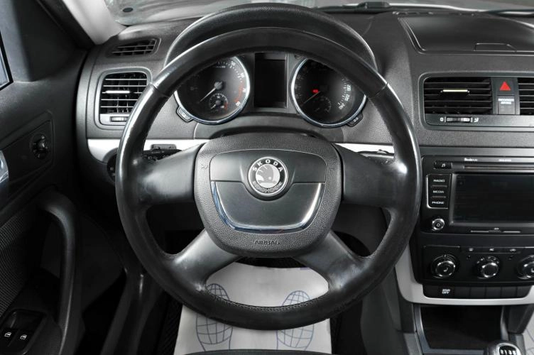 Skoda Yeti 13 из 16