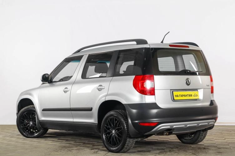 Skoda Yeti 4 из 6
