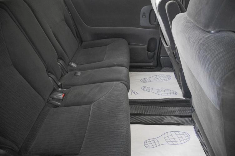Nissan Serena 10 из 18