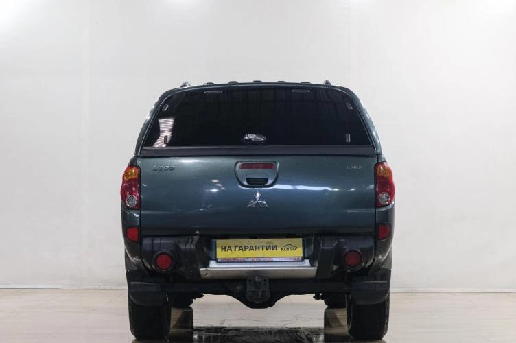 Mitsubishi L200 5 из 6