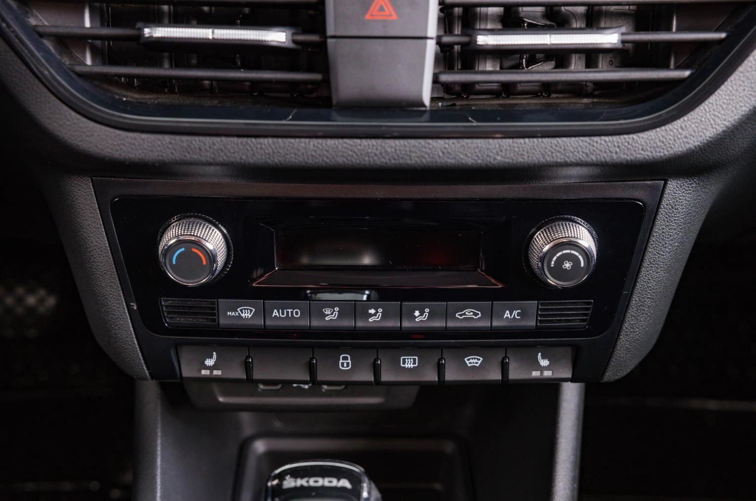 Skoda Rapid 19 из 25
