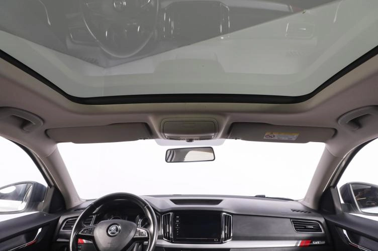 Skoda Kamiq 17 из 19