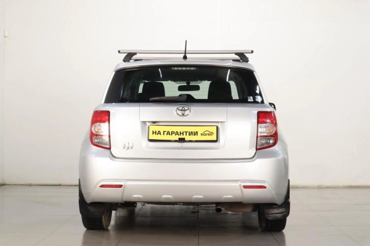 Toyota Ist 5 из 6