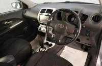 Toyota Ist 9 из 16