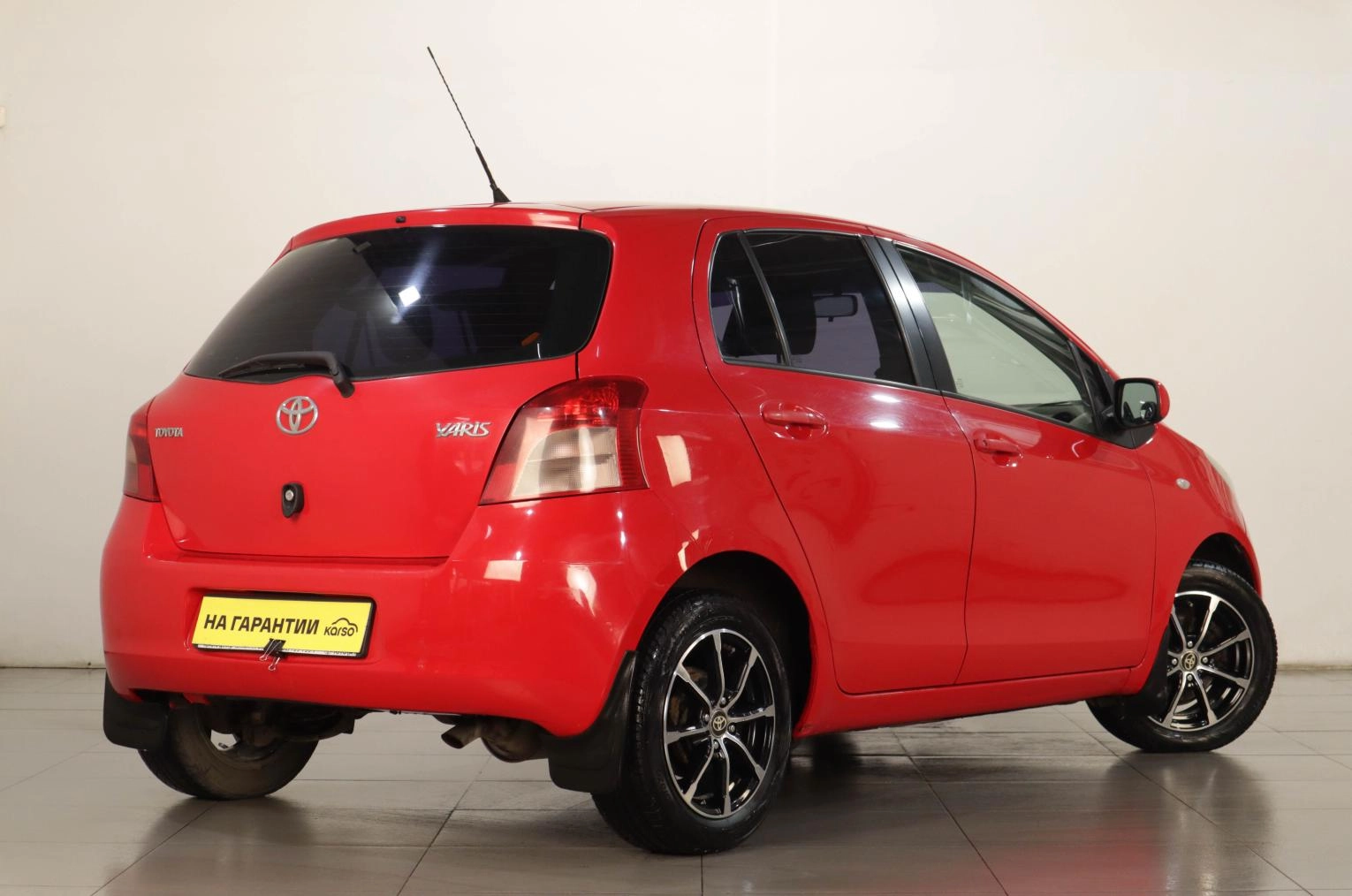 Toyota Yaris 6 из 18