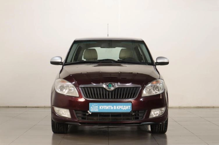 Skoda Fabia 2 из 6