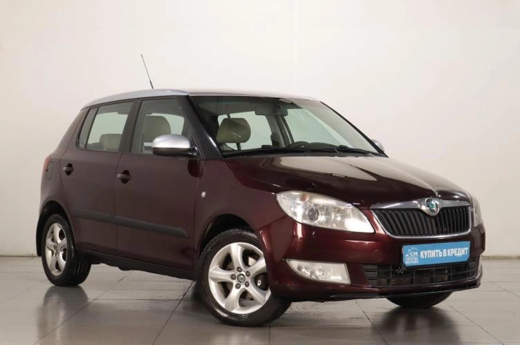 Skoda Fabia 1 из 6