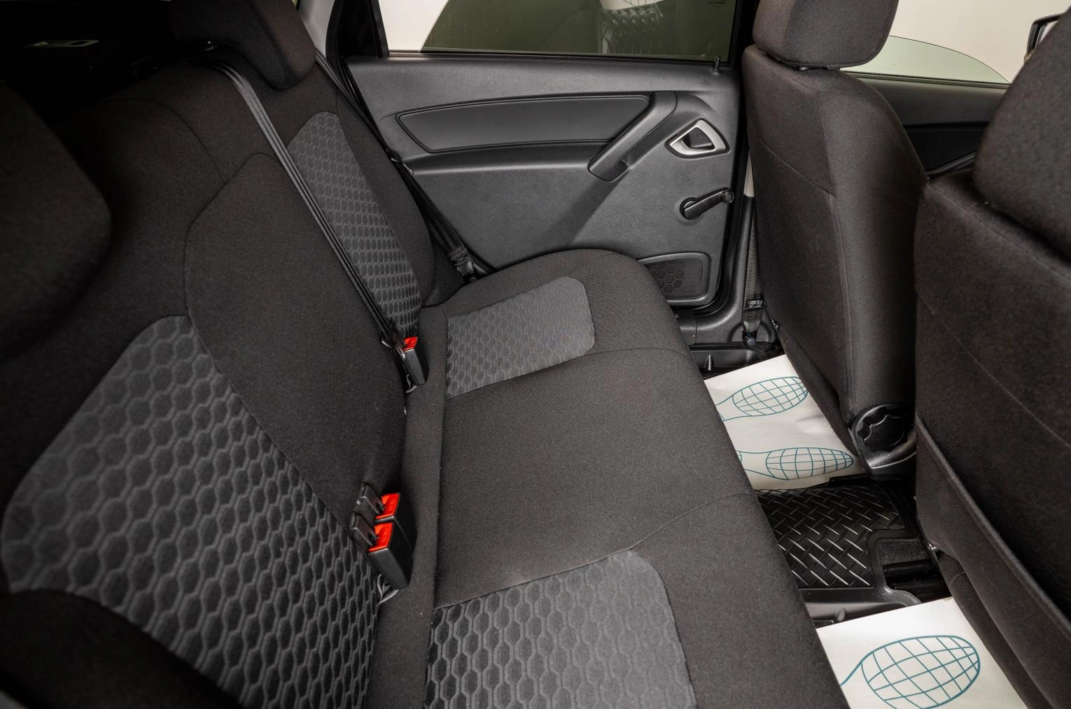ВАЗ (LADA) Granta 9 из 20