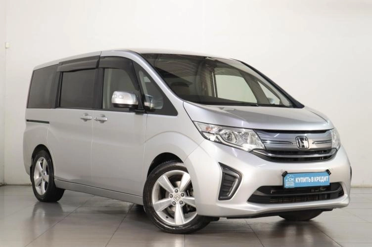 Honda Stepwgn 1 из 6