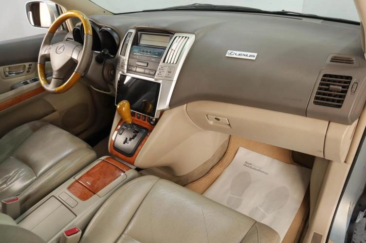 Lexus RX 9 из 17