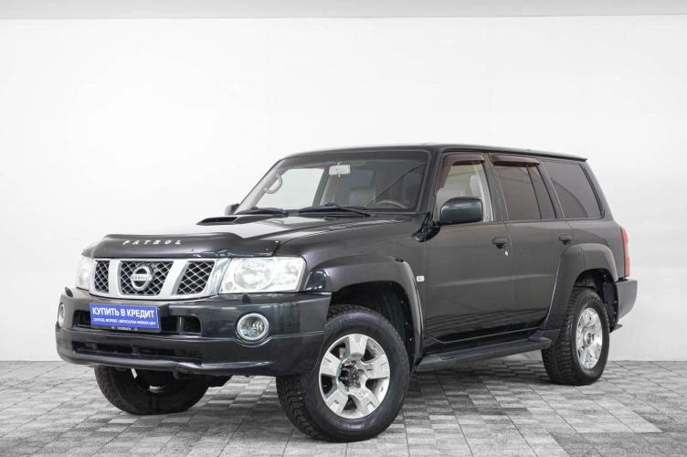 Nissan Patrol 3 из 6