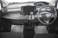 Honda Freed 13 из 19