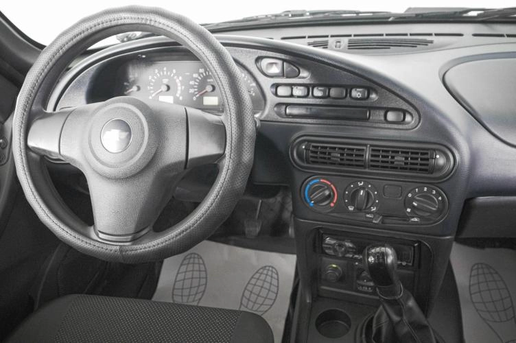 Chevrolet Niva 12 из 19
