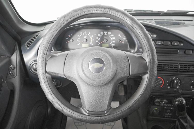 Chevrolet Niva 15 из 19
