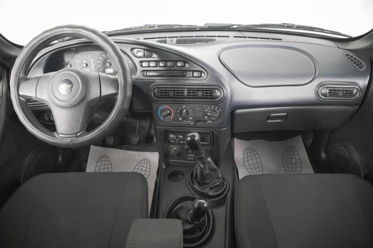 Chevrolet Niva 13 из 19