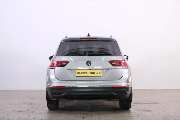 Volkswagen Tiguan 5 из 6