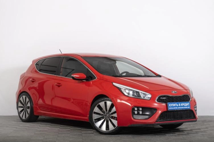 KIA cee'd GT 1 из 6