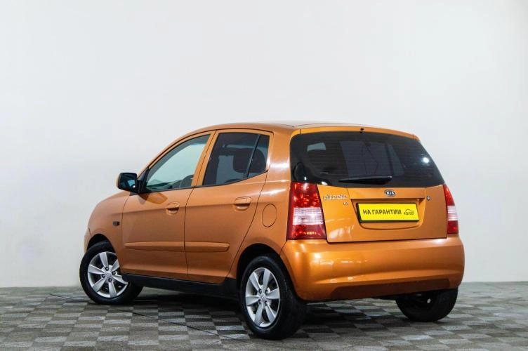 KIA Picanto 6 из 6
