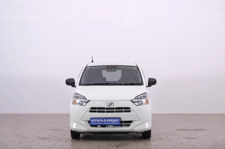 Daihatsu Mira e:S 2 из 6