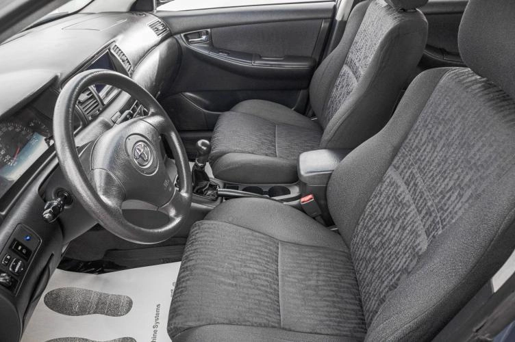 Toyota Corolla 10 из 23