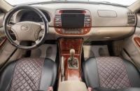 Toyota Camry 9 из 25