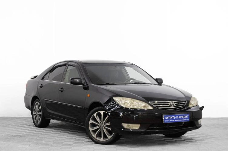 Toyota Camry 1 из 6