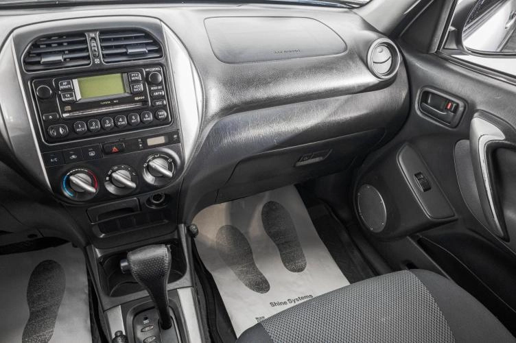 Toyota RAV4 19 из 23