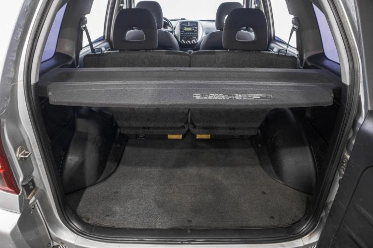 Toyota RAV4 23 из 23