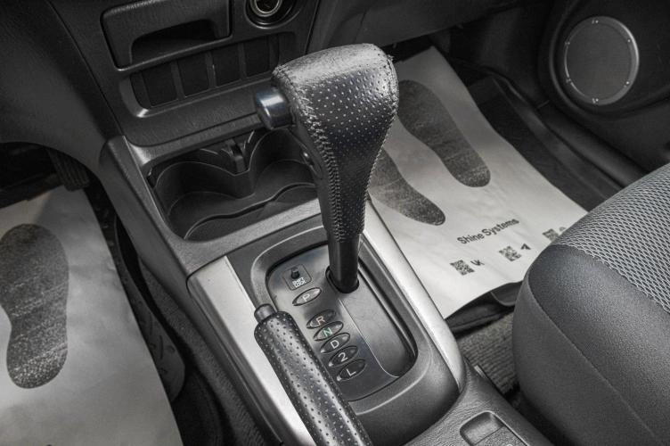 Toyota RAV4 18 из 23