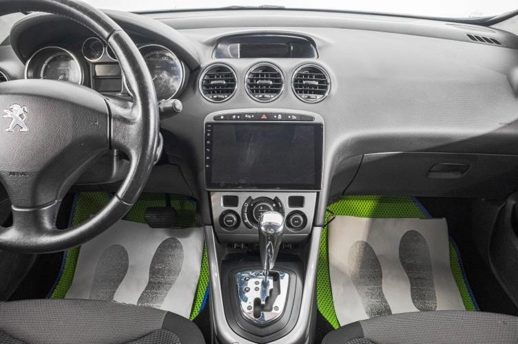 Peugeot 308 16 из 25