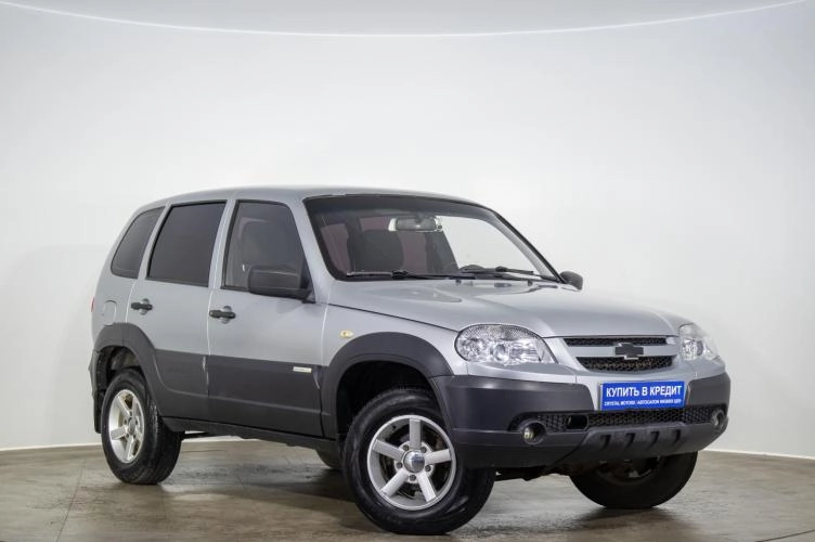 Chevrolet Niva 1 из 6