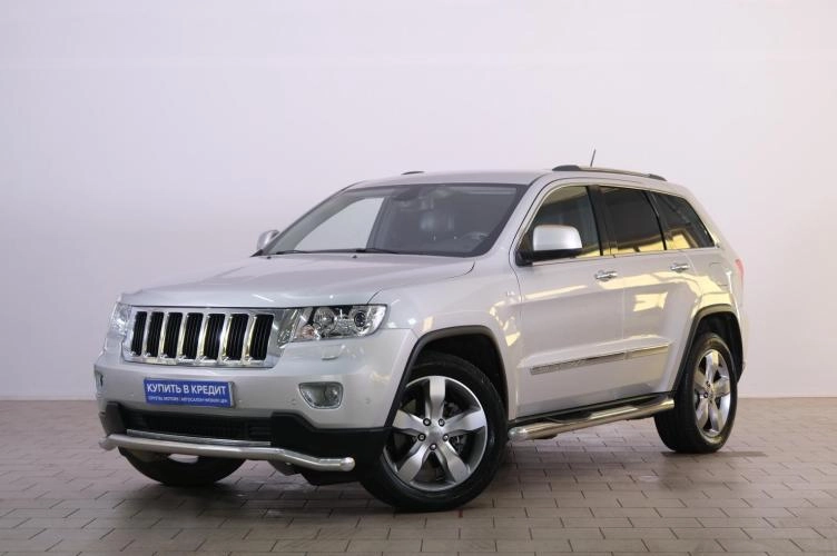 Jeep Grand Cherokee 3 из 6