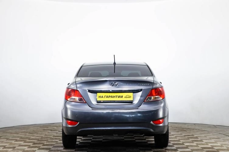 Hyundai Solaris 5 из 6