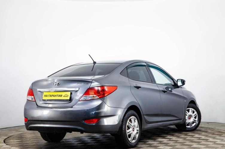 Hyundai Solaris 4 из 6