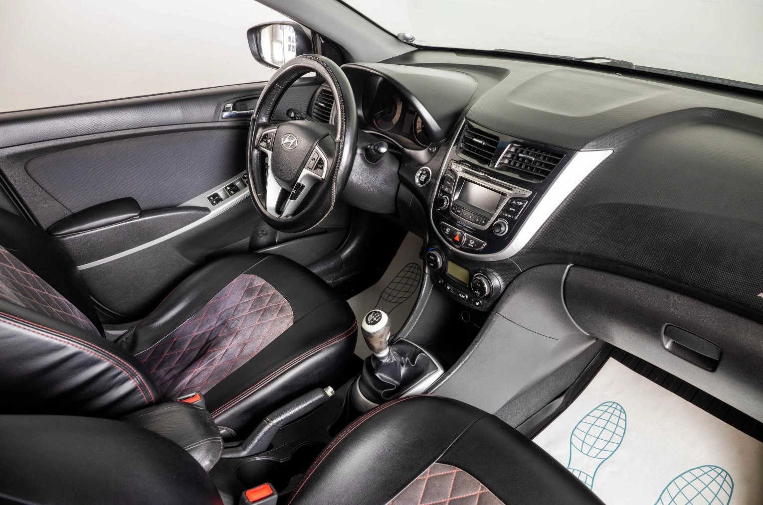 Hyundai Solaris 11 из 23