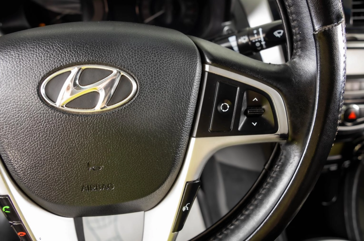 Hyundai Solaris 17 из 23
